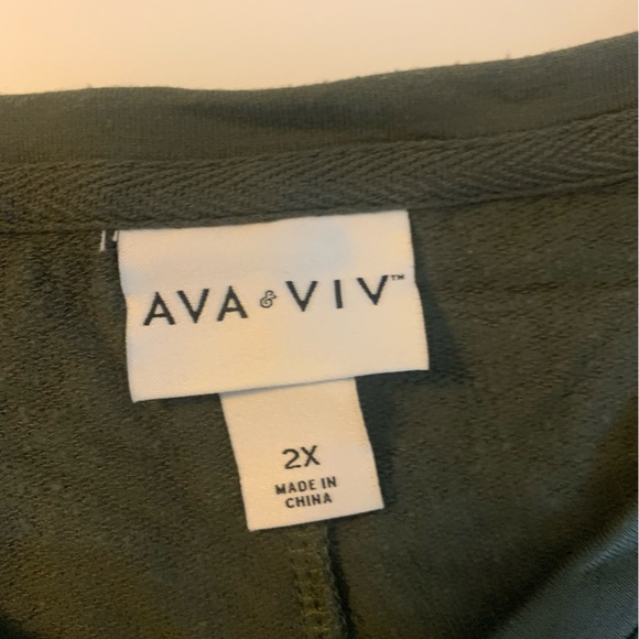 Ava & Viv Olive Long Sleeve Tee - Picture 2 of 4
